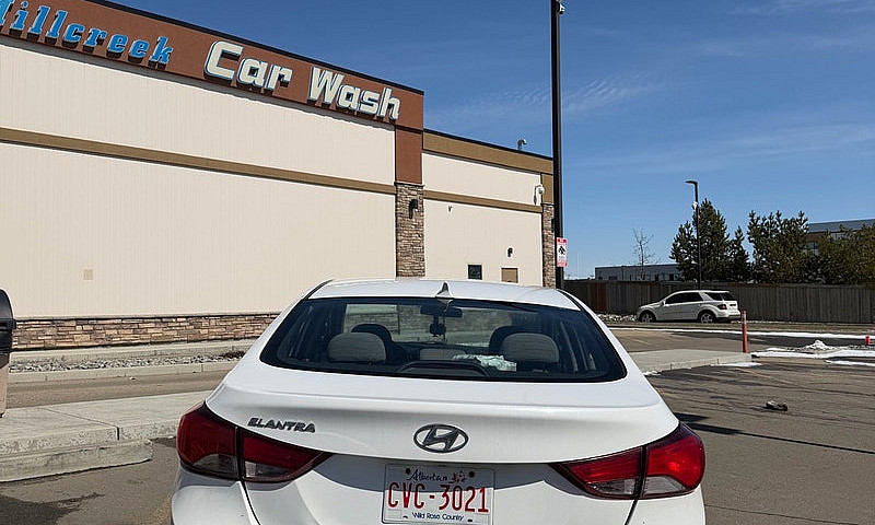 2014 Hyundai Elantra...