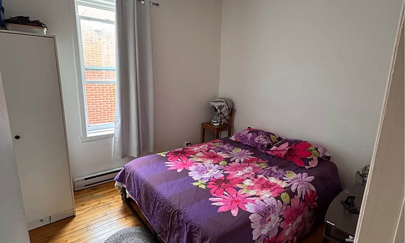 3 ½ Avec Chambre Fer...
