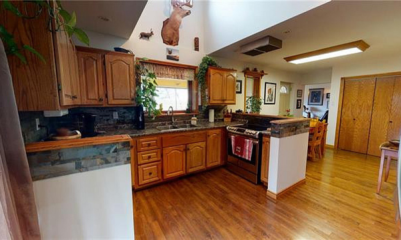 **Open House Sat. Ma...