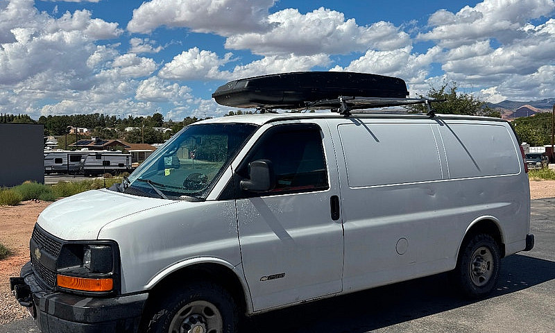 Chevrolet Express 25...