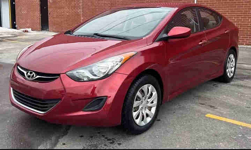 2012 Hyundai Elantra...