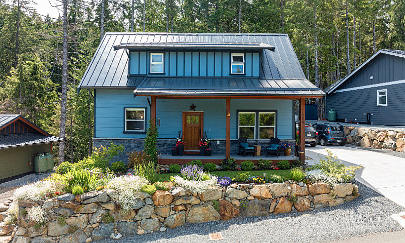 House For Sale - Sha...