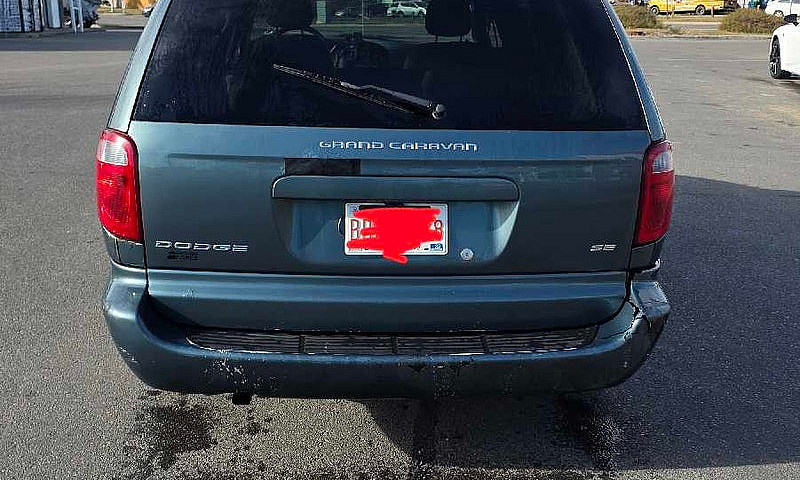 2005 Dodge Grand Car...