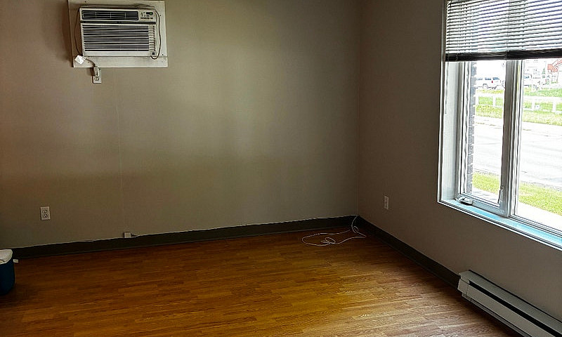 One-Bedroom Apartmen...