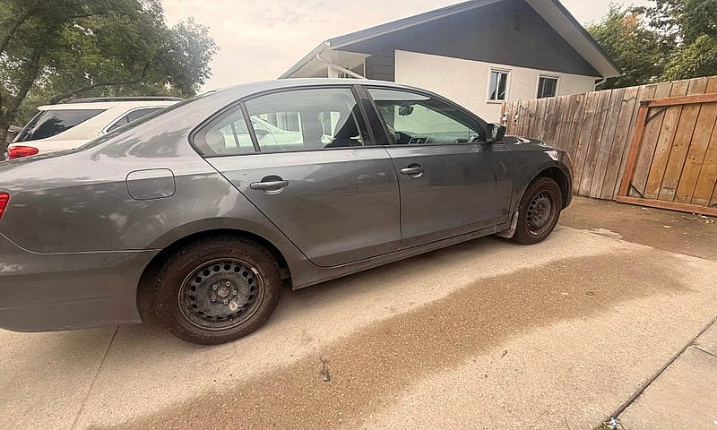 2011 Volkswagen Jett...