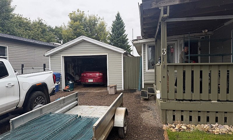 House Trailer For Sa...