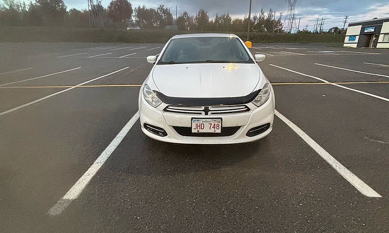 13 Dodge Dart Sxt...