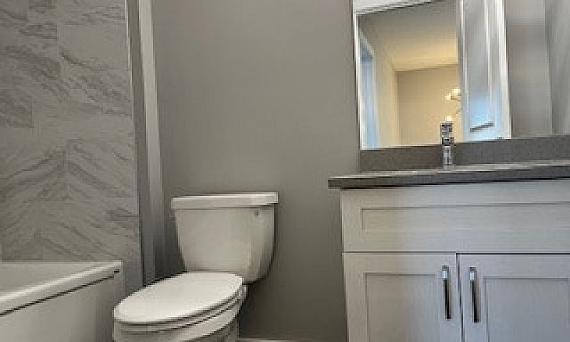 1/2 Duplex For Rent...