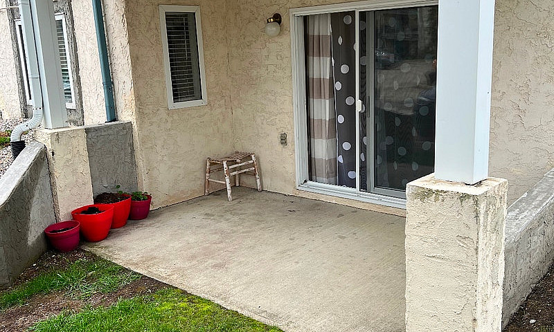 2 Bed And 1 Bath Apa...
