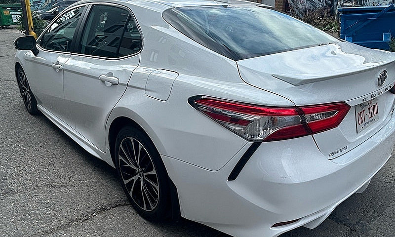 2020 Toyota Camry Se...