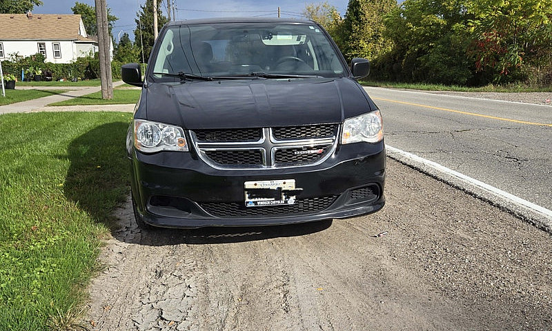 Grand Caravan $8500...