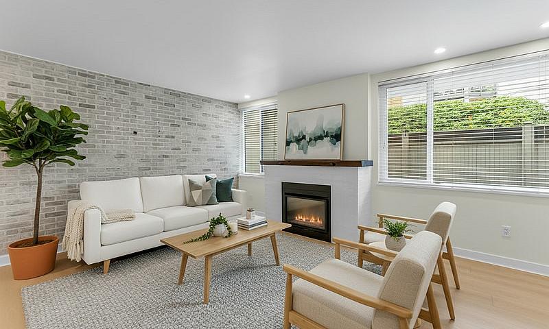 White Rock 2 Bed 2 B...