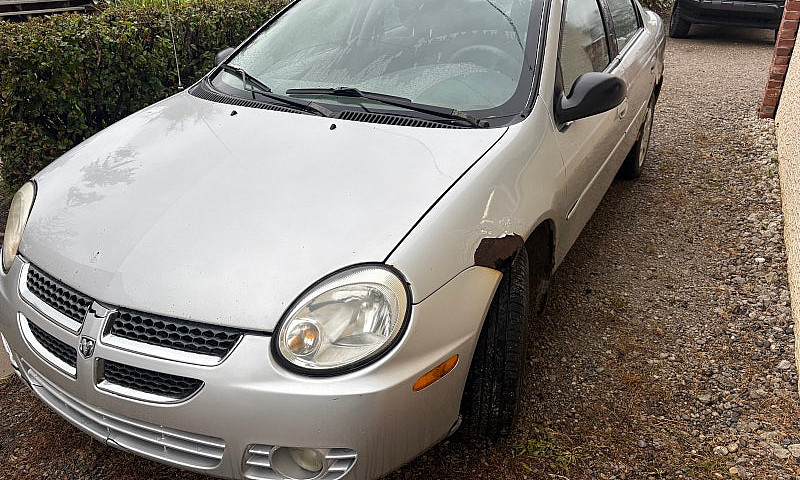2005 Dodge Neon...
