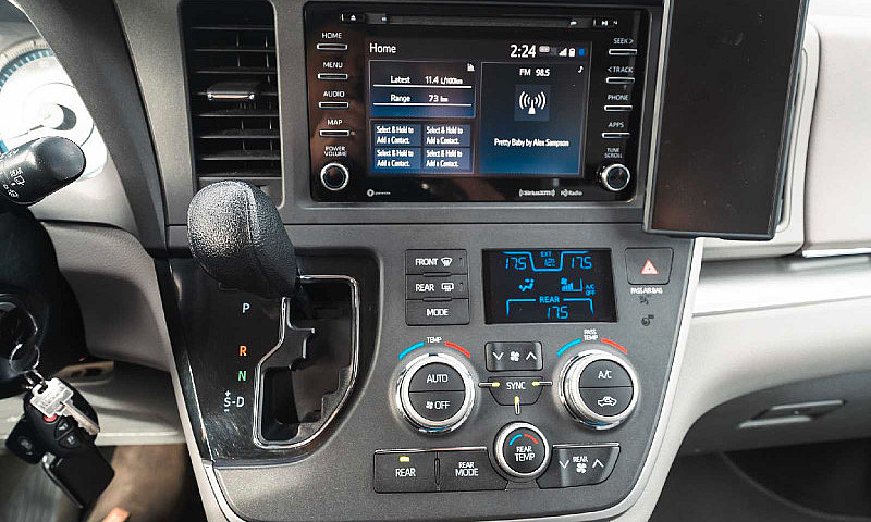 Toyota Sienna 2020...