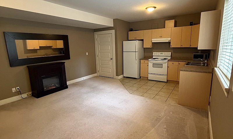 Spacious 1,000 Sq Ft...