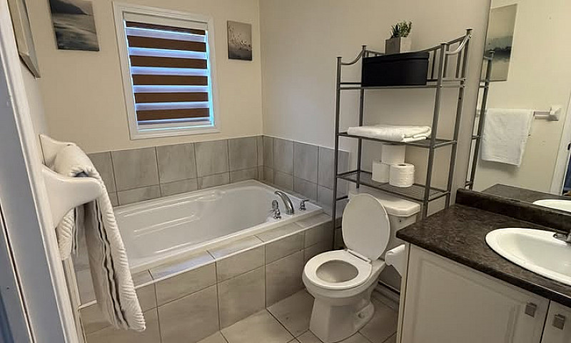 3-Bedroom 2 Wr Townh...