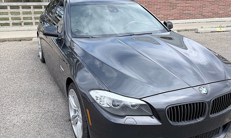 2011 Bmw 550I Xdrive...