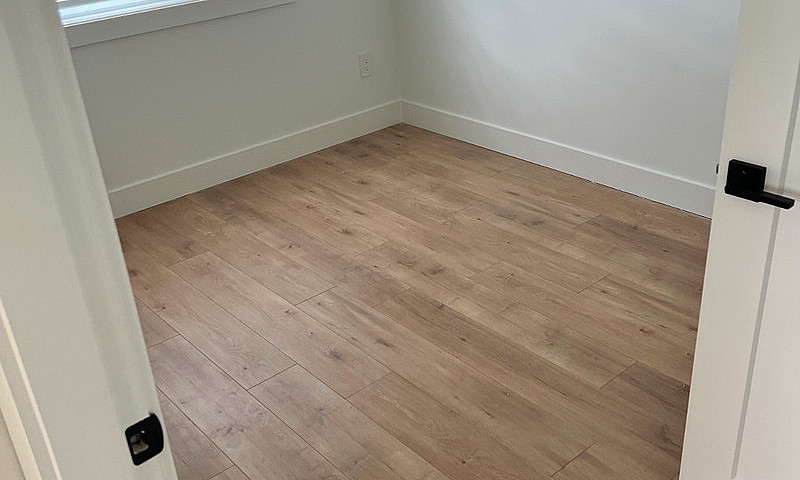 Basement Suite New W...