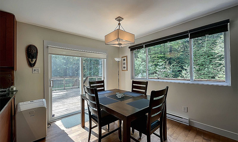 Bungalow | 4.41 Acre...