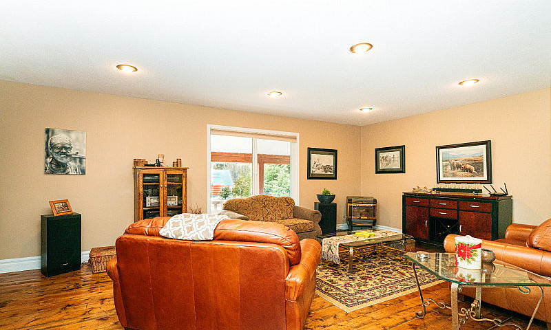 114 Skye Blue Loop, ...