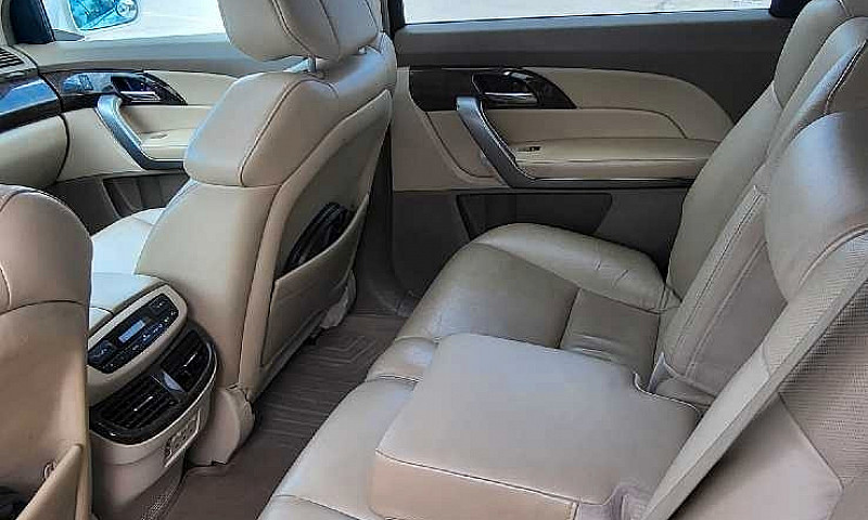 Acura Mdx 2011...
