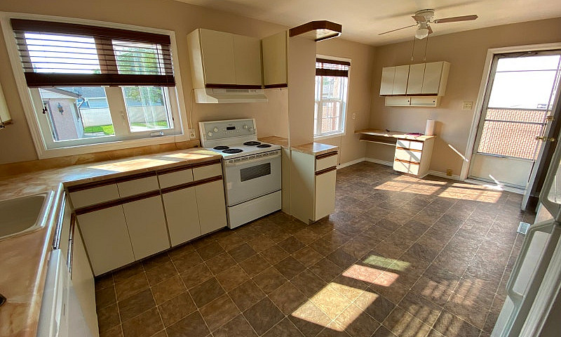 House For Sale By Ow...