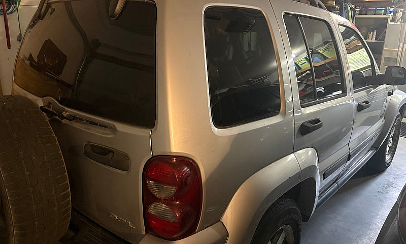 Jeep Liberty ...