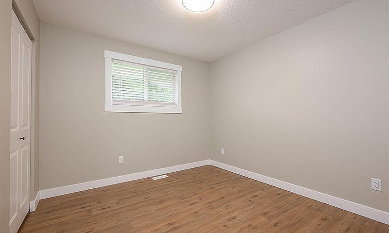 3-Bedroom Main Floor...