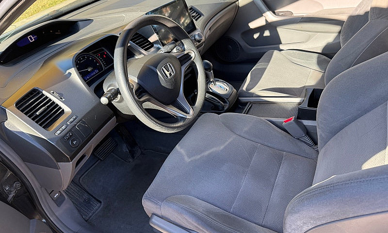 Honda Civic 2009 1,8...