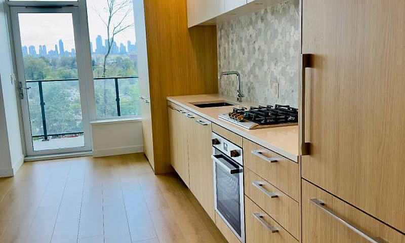 Studio Apartment For...