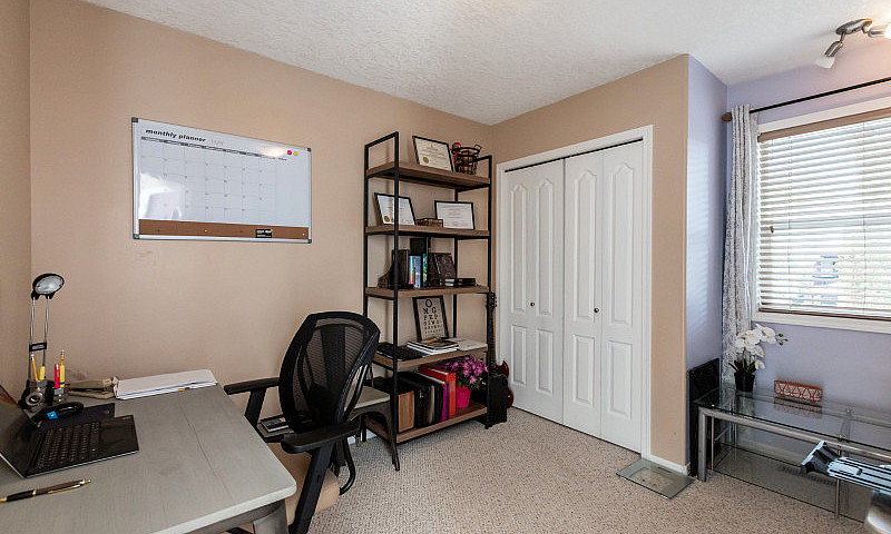 5 Bed/3 Bath Bi-Leve...