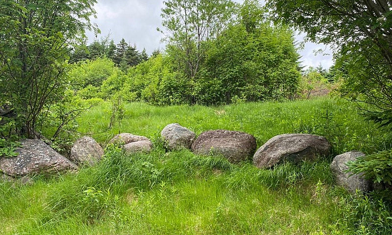1 Acre Of Land In Be...