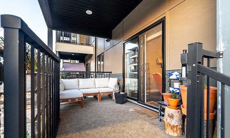 River Front 2 Bed 2 ...