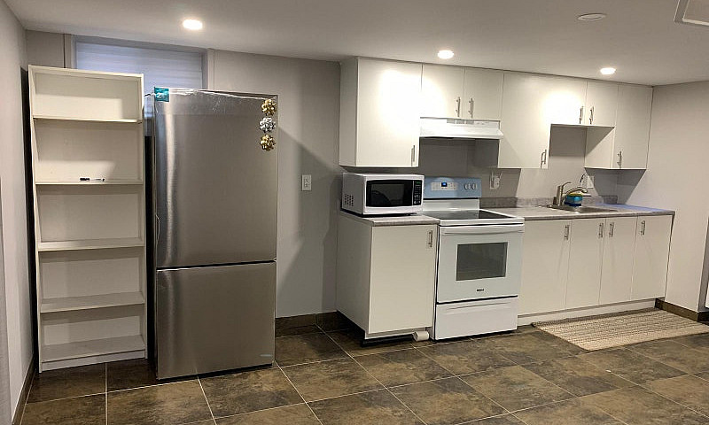 2 Beds 1 Bath - Hous...