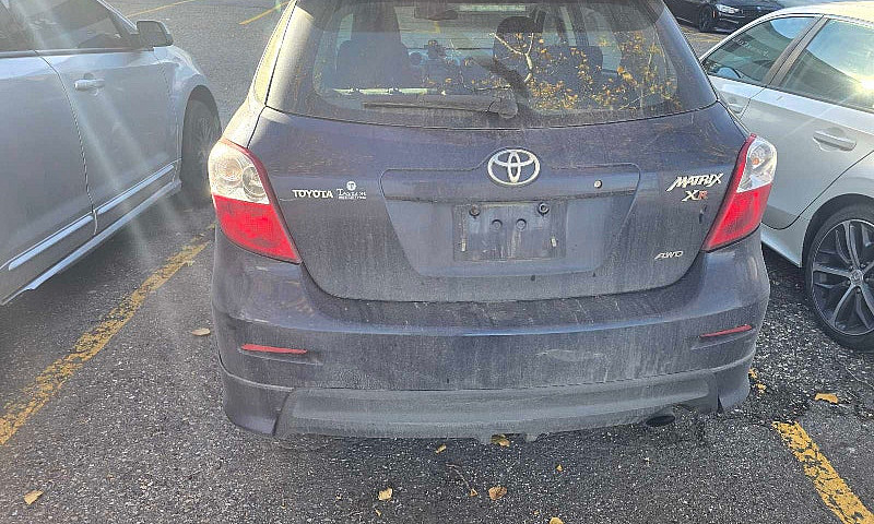 2009 Toyota Matrix X...