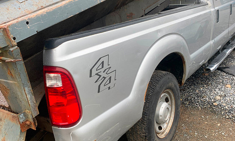 2011 Ford Super Duty...