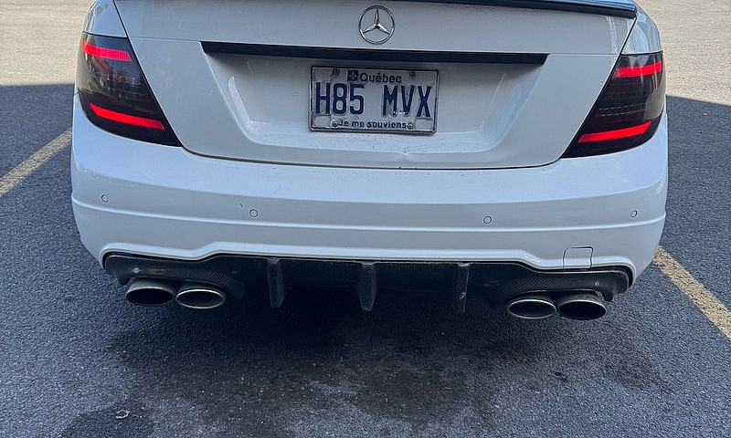  Mercedes C300 4Mati...