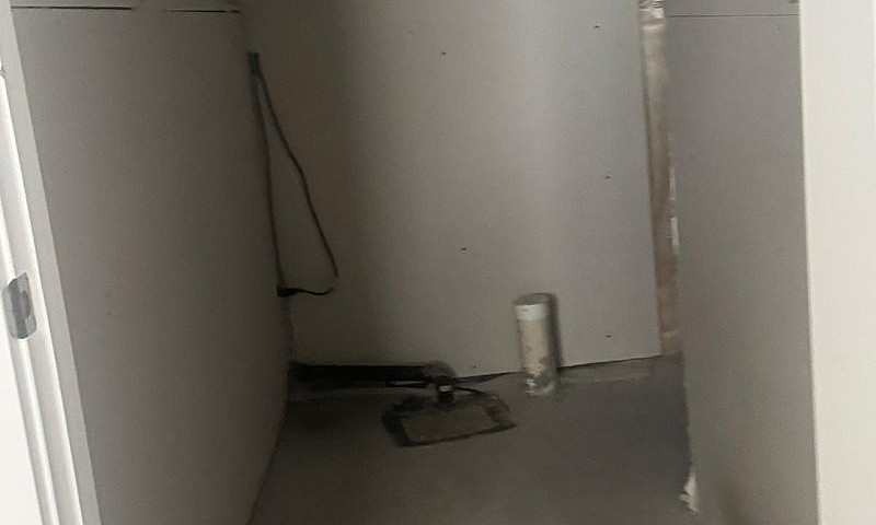 Spacious 2-Bedroom B...
