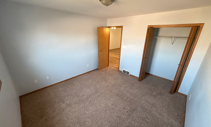 4 Beds, 2 Baths - Du...