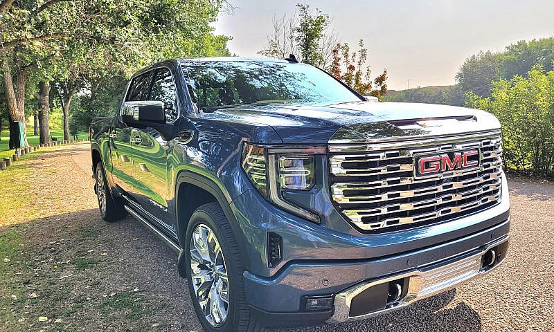 ~~~2025 Gmc Denali R...