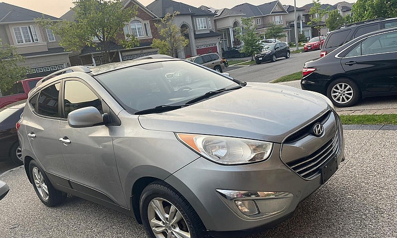 2011 Hyundai Tucson ...
