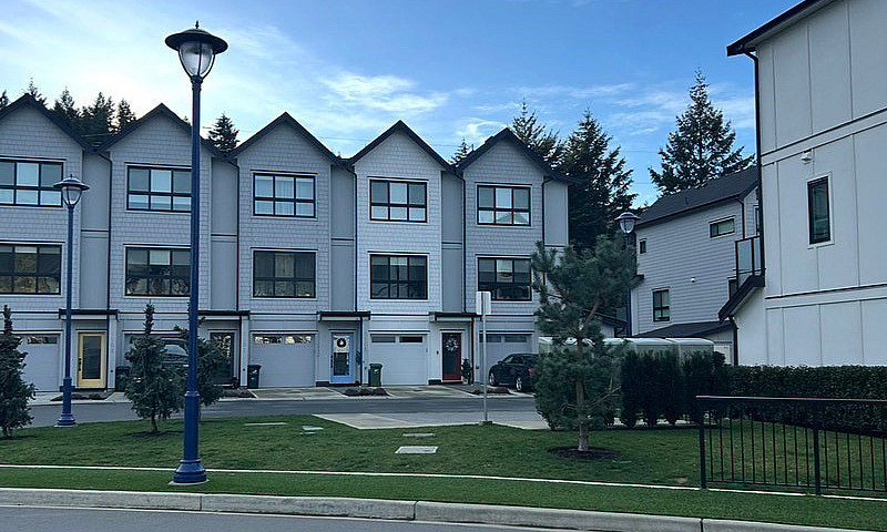 2 Bedroom 2.5 Bathro...