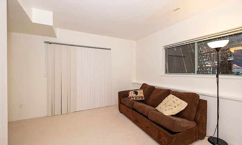 Coquitlam Furnished ...
