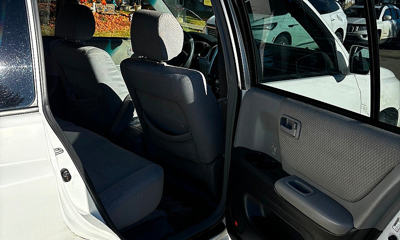 2003 Toyota Highland...