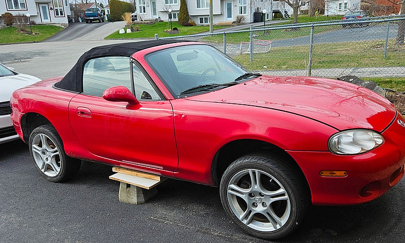Mazda Miata Gt...