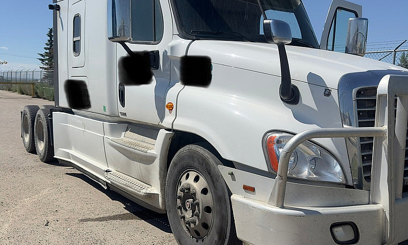 2015 Freightliner Ca...