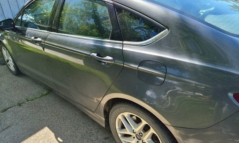 Low Km 2016 Ford Fus...