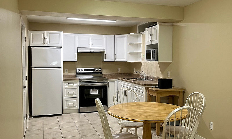 2 Bed 1 Bath Suite...