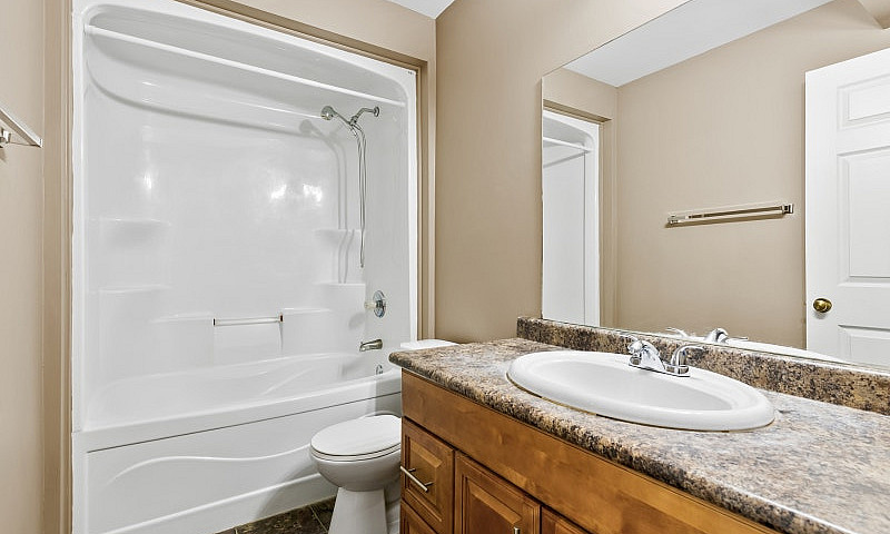 Spacious 3 Bedroom H...