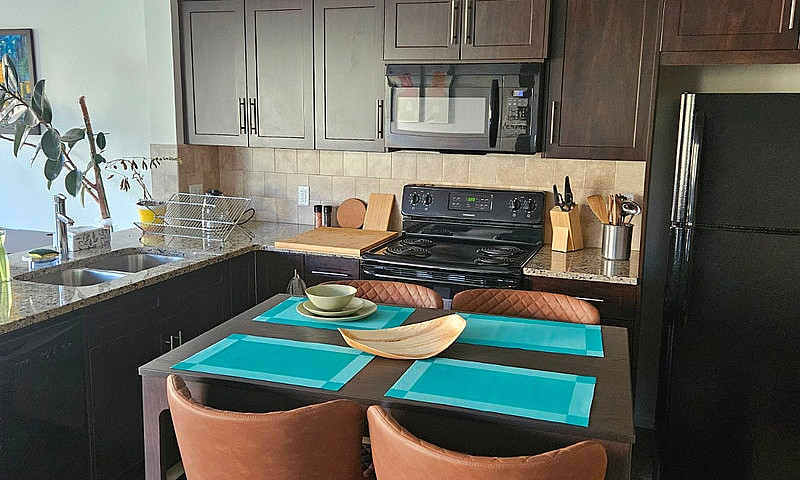 Fully Furnished Apar...